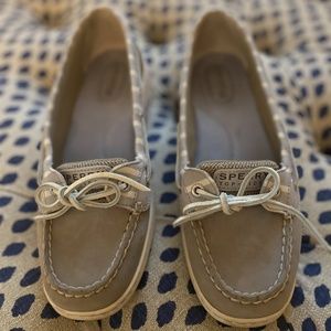 Sperry slip-on boat shoes Size 8.5